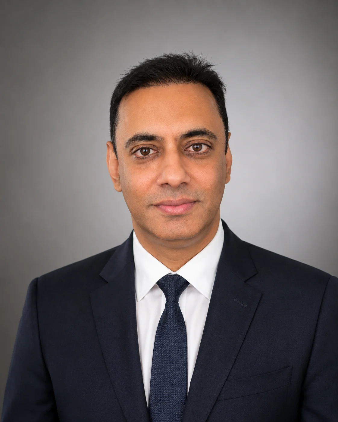 Abhishek Khandelwal, Founder and Chief Vastu Consultant at Anant Vastu, with 19+ years of experience in Vastu Shastra and Astrology